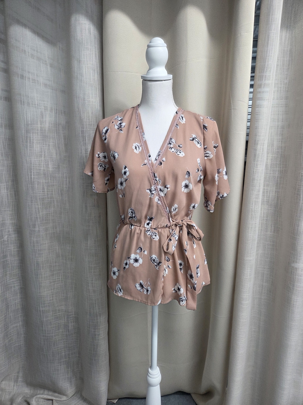 Sienna Sky Dusty Rose Floral Wrap Blouse Tie Summer Boho Size S